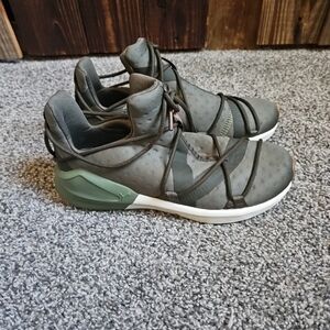 PUMA Fierce Rope Green Criss Cross Laced Women's Sneakers